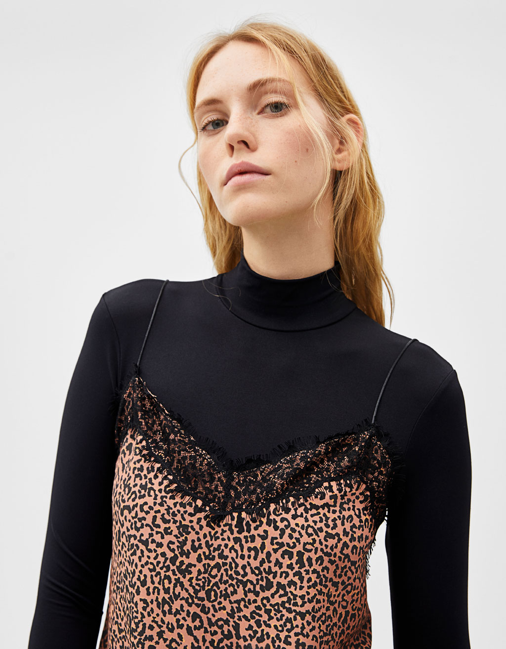Bershka yaz 2019 mayo modelleri Bershka yaz 2019 mayo modelleri